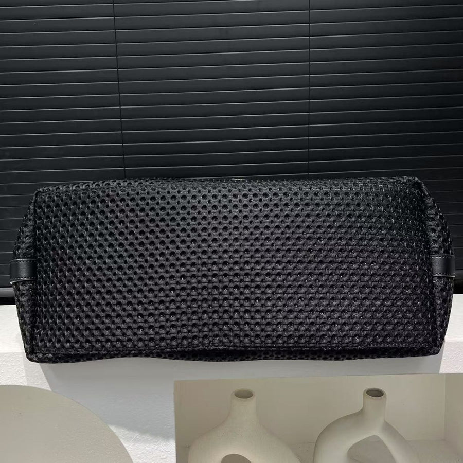 Travel Duffle Bag Embroidered Duffle Bag Stylish Travel Bag Weekend Bag For Men - Black - Size L