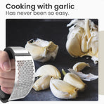 3-piece set Garlic Press - Garlic Press Stainless Steel -Garlic Press Rocker - With Free Silicone Garlic Peeler and Cleaning Brush