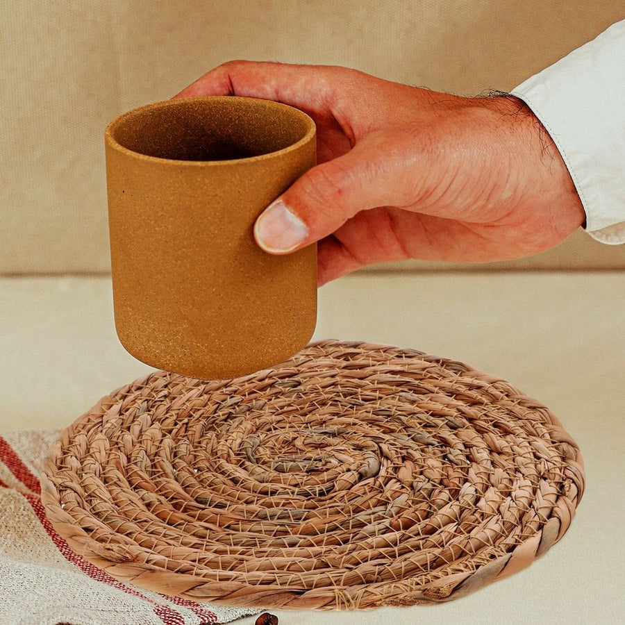 4Pcs Woven Seagrass Placemats Round Straw Coasters Non Slip Heat Insulation Pads for Coffee