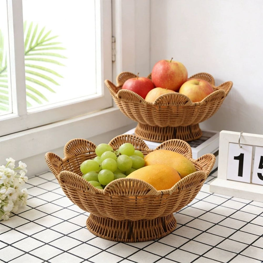Small Round Rattan Weaving Fruit Basket, 12.2' Woven Wicker Bowl, Multi-Functional Tabletop Storage Basket for Kitchen Counter Key Storage and Snack Display