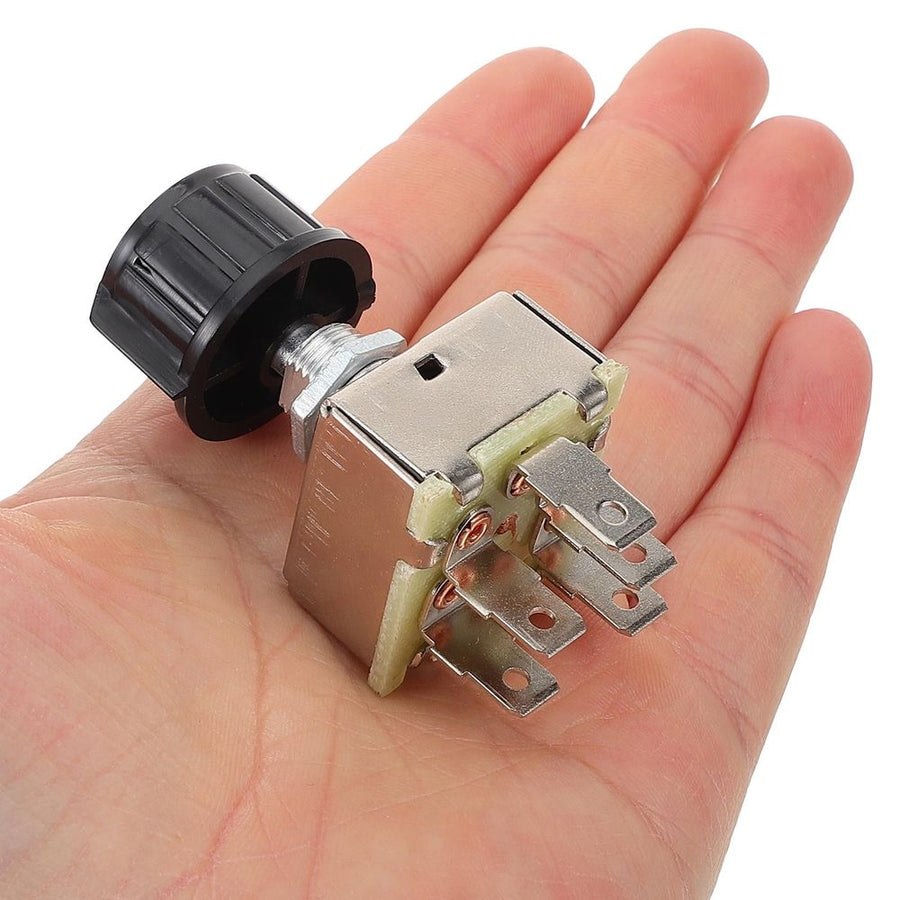 Car Air Conditioning Blower with Multi-Color Iron Design, Adjustable Airflow for Efficient Cooling
