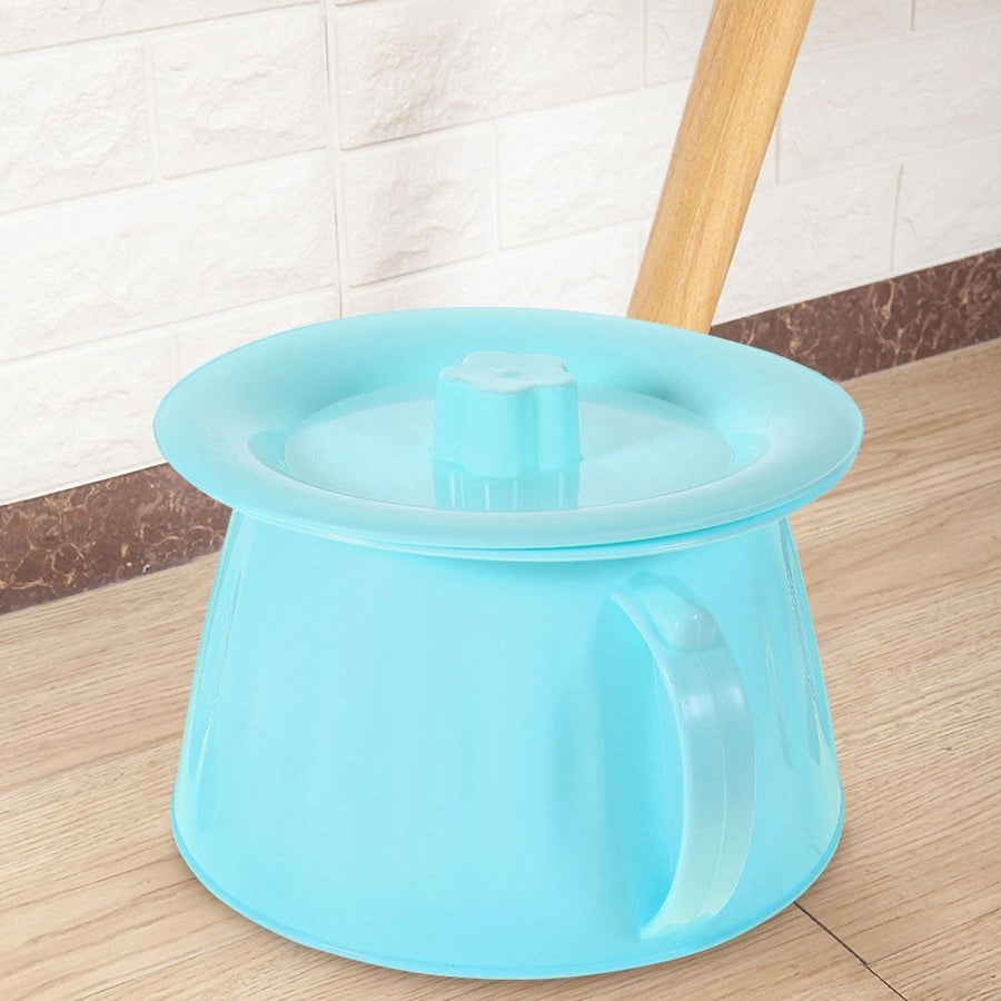Plastic Bedpan for Home Use with Stable Base and Smooth Edges, Chamber Pot for Comfort and