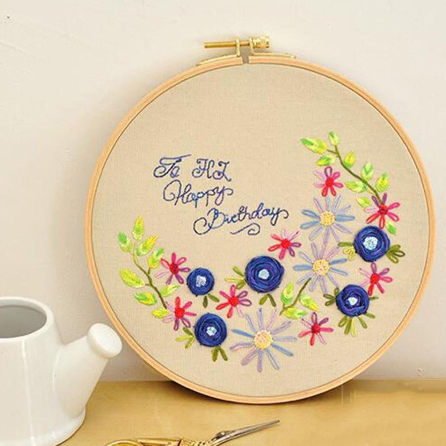 Wooden Embroidery Hoop with Screw for Tapestry Cross-stitch 18cm