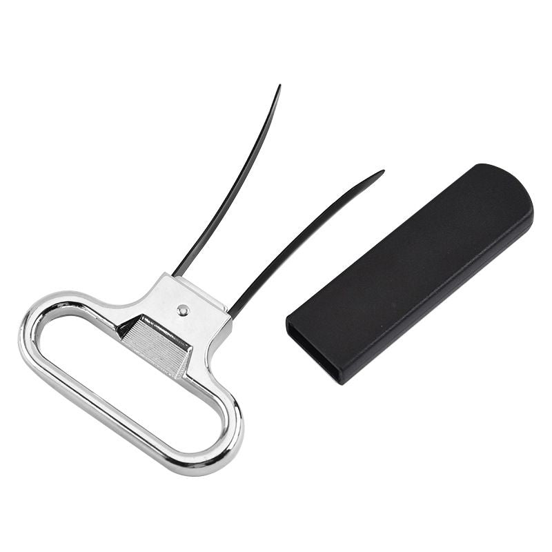 Wine Opener, Two-Prong Wine Bottle Opener for Damaged Cork Old Wine Corkscrew Remover
Apply for home, bar and commercial use.