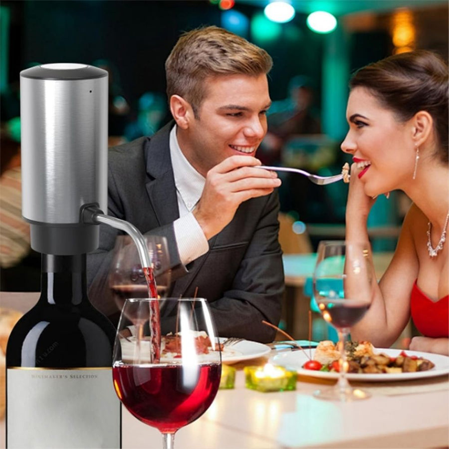Wine Aerator Electric Wine Decanter Automatic Wine Aerator, Wine Dispenser with USB for Wine Enthusiasts and Own Use