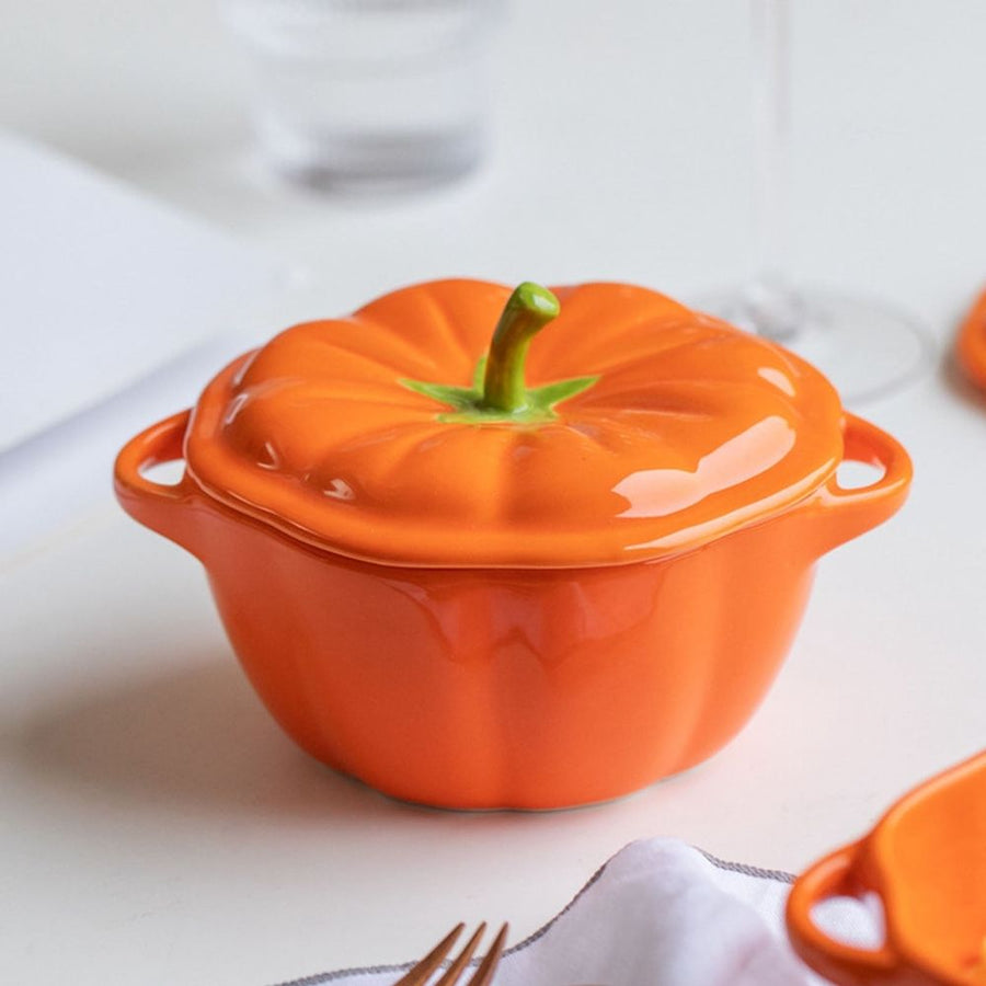 Pumpkin Dutch Oven, Mini Ceramic Casserole Pot with Lid, Pumpkin-Shaped Baking Dish for Soufflés and Sides, Perfect Oven-to-Table Cookware (Orange)
