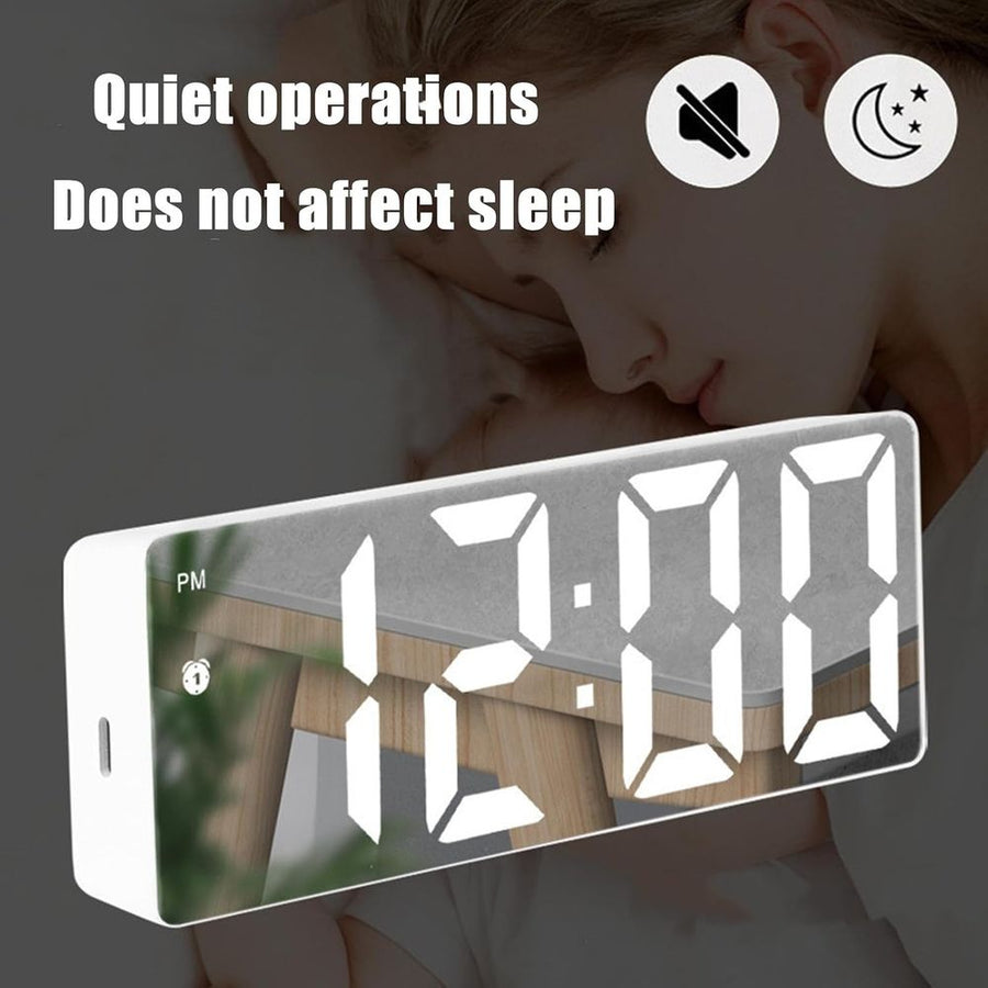 1 Pcs LED Mirror Desk Clock, Digital Alarm Clock With Snooze Function, Time Display, Desk Electronic Clock, Snooze Function,15.8*2.5*6cm，White