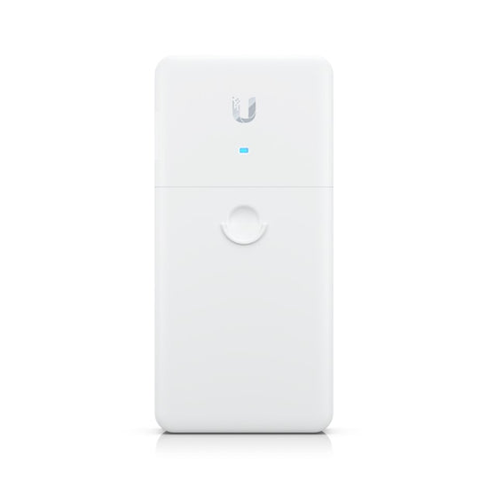 UBIQUITI Long-Range Ethernet Repeater receives PoE/PoE+ and offers passthrough PoE output