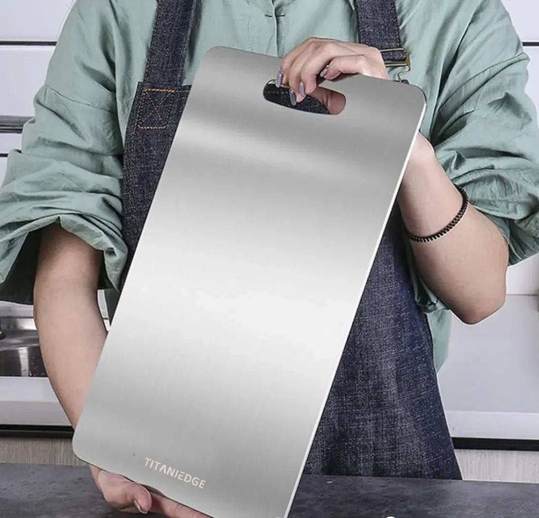 Double-Sided Titanium Cutting Board in Silver, 34x23cm
