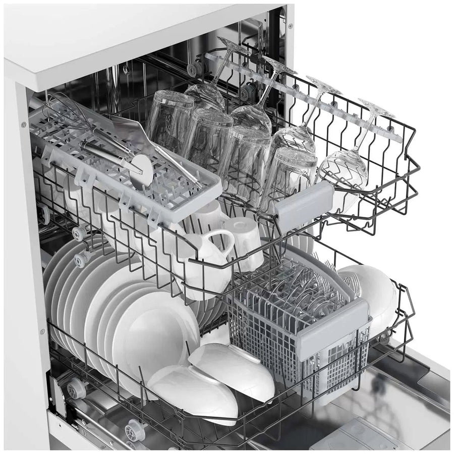 Westinghouse freestanding sensor dishwasher white