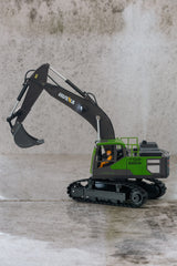 1:18 Scale 13-Channel Alloy Remote Control Excavator Construction Vehicle with Lights, Sound and Steam - 45-Degree Angle