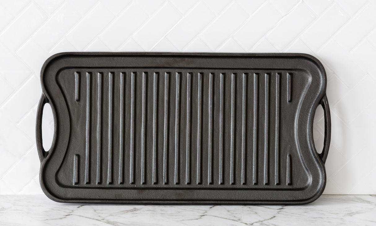Oil-seasoned Ready to use 50.7x25.8cm Reversible Cast Iron Grill - Black