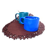 4Pc Leaf Edge Felt Placemats Heat Insulation Coffee Cup Mat Table Decor At First - Close-Up Angle