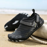 Kids Water Shoes Barefoot Quick Dry Aqua Sports Shoes Boys Girls - Black Size Bigkid US2=EU32 - 45-Degree Angle