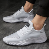 Men's Sneakers Outdoor Road Shoes Breathable Lightweight Non-slip ( White Size US11.5=US47 ) - 45-Degree Angle