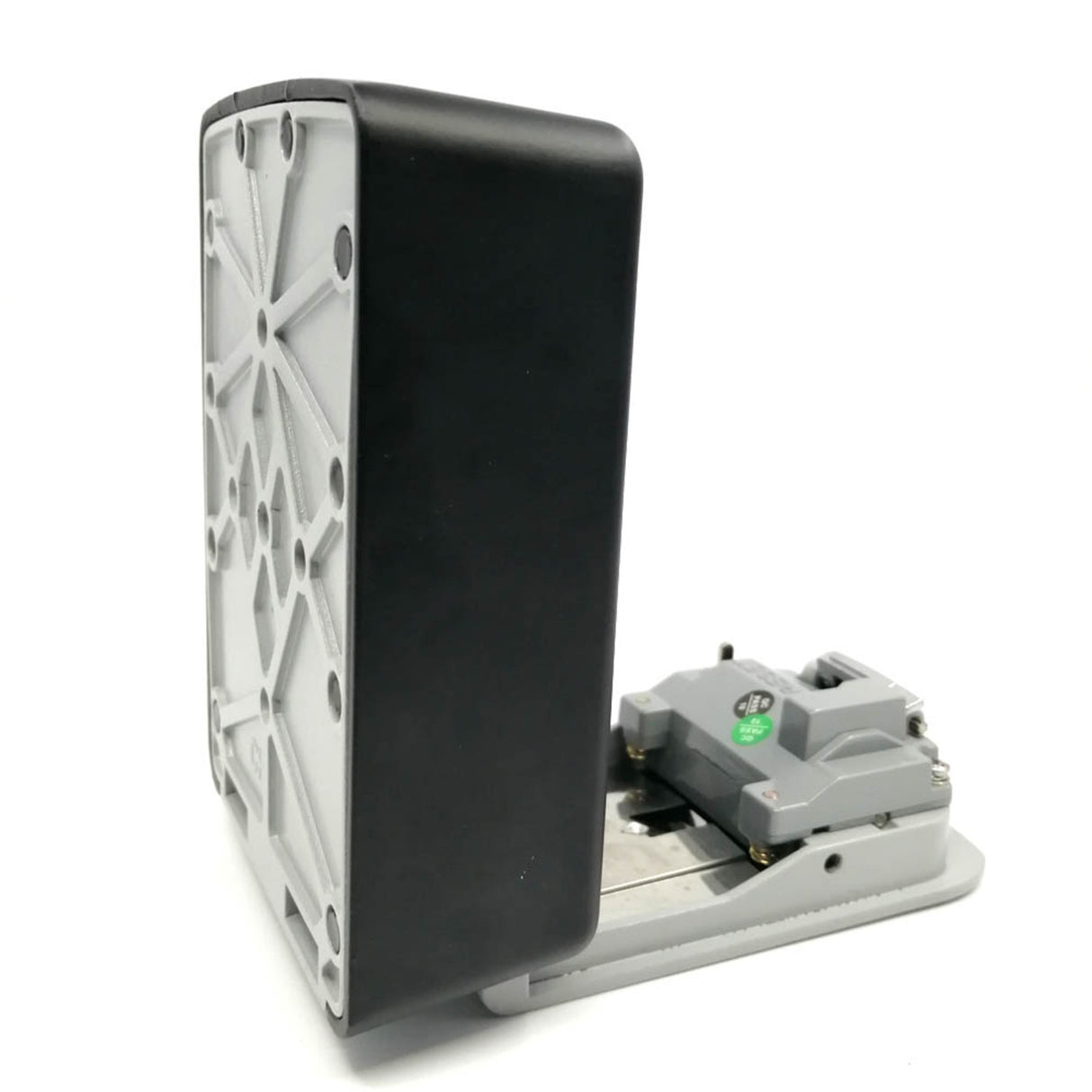 Secure Wall-Mountable Key Storage Box with Resettable Passcode