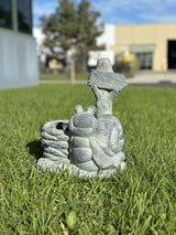 Welcome Snail Planter - Front View