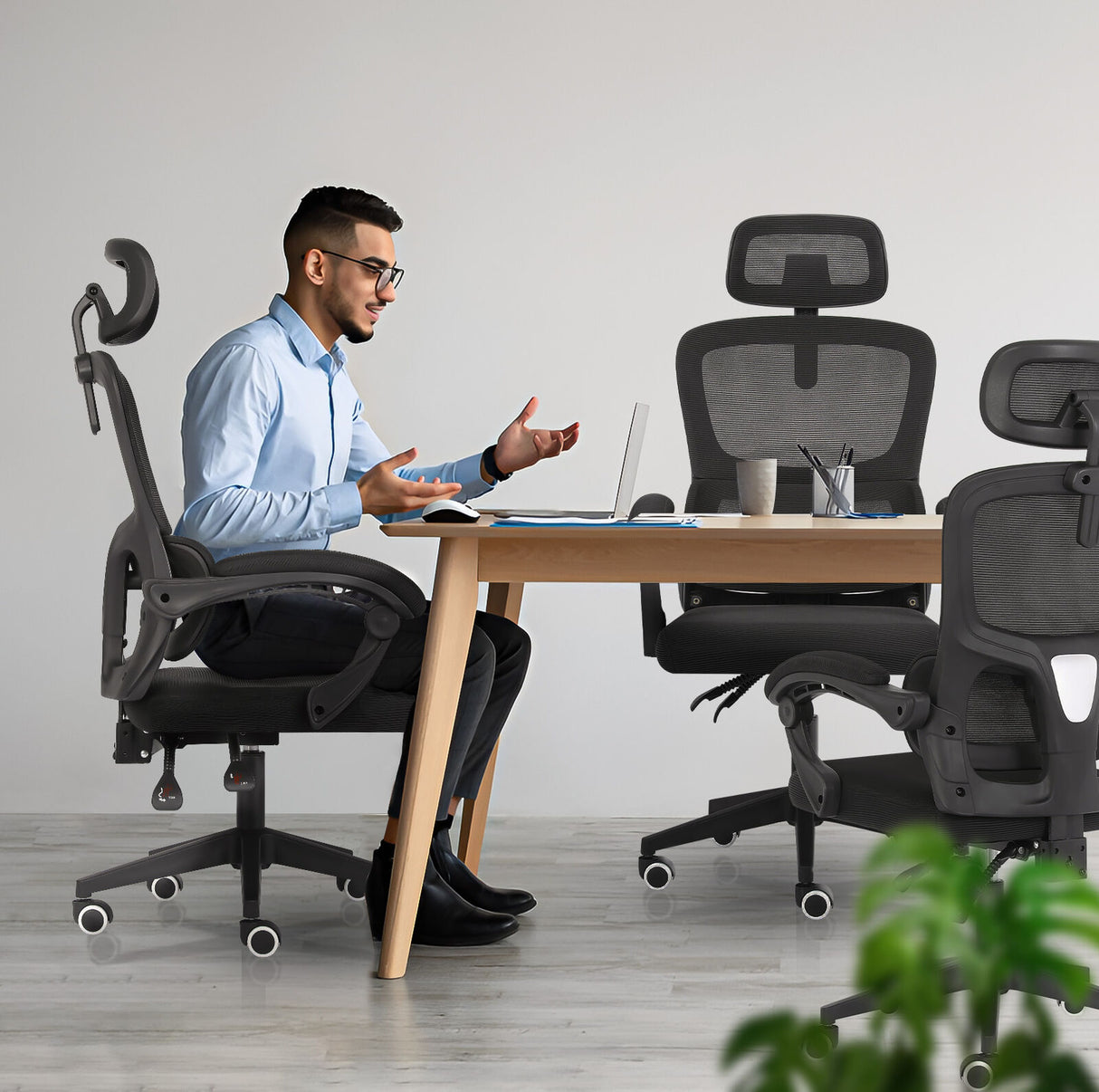 Ergonomic Reclining Office Chair - Lumbar Support Adjustable Headrest VELTRA - BLACK