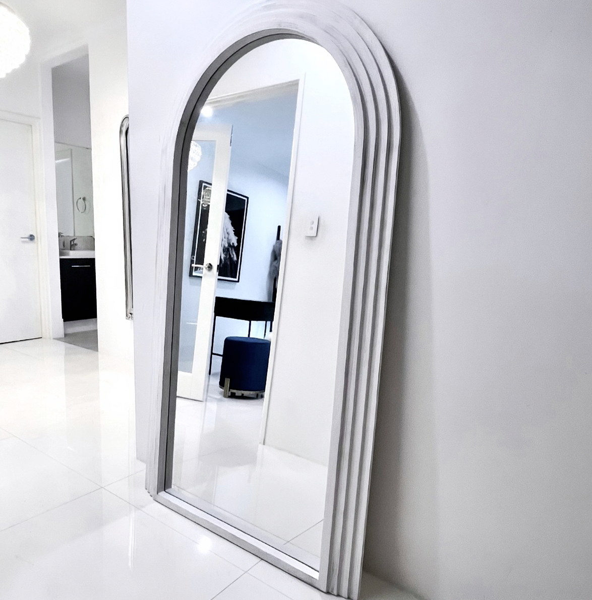 Interior Ave - Sierra Arched Mirror ??Beach White | Sculptural Full-Length Mirror