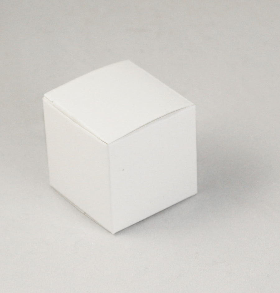 100 Pack of White 5cm Square Cube Card Gift Box - Folding Packaging Small rectangle/square Boxes for Wedding Jewelry Gift Party Favor Model Candy Chocolate Soap Box