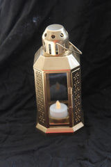 Set of 5 Gold Metal Lanterns for Weddings and Parties - 21cm Tealight Candle Holders for Home and Outdoor Decor - Close-Up Angle