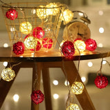 1 Set of Red and White 5cm Rattan Cane 50 Ball Battery Powered LONG 5m String Lights Christmas Gift Home Wedding Party Bedroom Decoration Table Centrepiece - Close-Up Angle