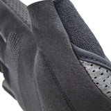 Reebok Training Gloves Small in Black - Close-Up Angle