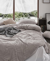 100% Premium Tufted Microfibre Quilt Cover Set - Ultra-Soft, Durable Embroidery Bedding Comforter Set - Machine Washable & Zipper Closure - Beige - Single