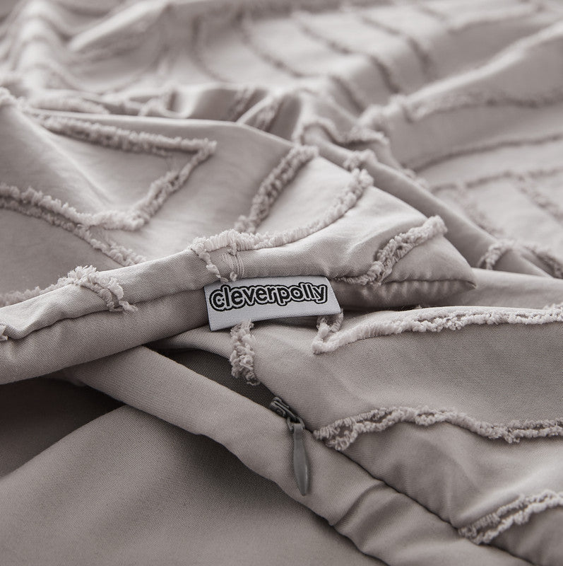 100% Premium Tufted Microfibre Quilt Cover Set - Ultra-Soft, Durable Embroidery Bedding Comforter Set - Machine Washable & Zipper Closure - Beige - Single