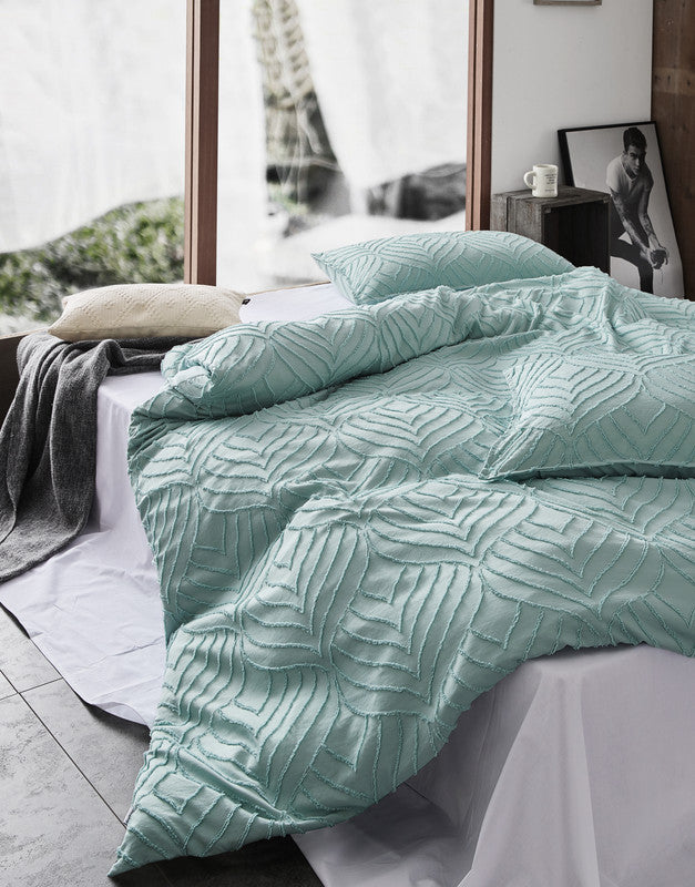 100% Premium Tufted Microfibre Quilt Cover Set - Ultra-Soft, Durable Embroidery Bedding Comforter Set - Machine Washable & Zipper Closure - Sage Green - Single