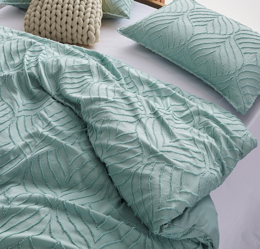 100% Premium Tufted Microfibre Quilt Cover Set - Ultra-Soft, Durable Embroidery Bedding Comforter Set - Machine Washable & Zipper Closure - Sage Green - Single