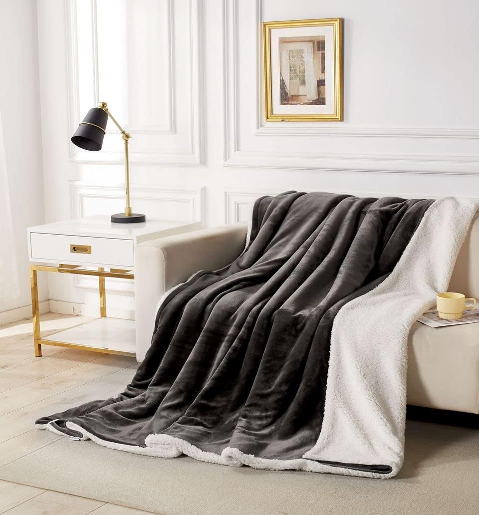 2-in-1 Teddy Sherpa Quilt Cover Set (Double Size - Charcoal)