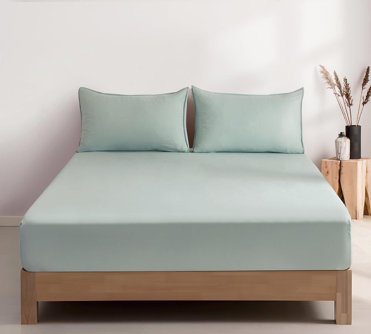 100% Vintage Washed Microfibre Fitted Sheet Set – Ultra Soft & Lightweight All-Season Fitted Sheet with 2 Pillowcases (Sage, Queen Size)