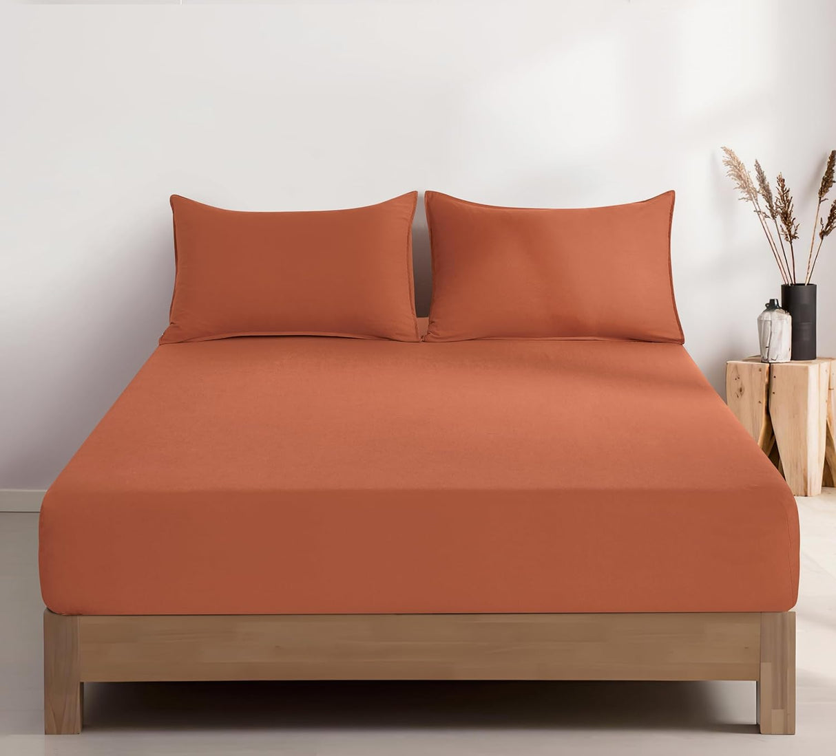 100% Vintage Washed Microfibre Fitted Sheet Set – Ultra Soft & Lightweight All-Season Fitted Sheet with 2 Pillowcases (Terracotta, Queen Size)