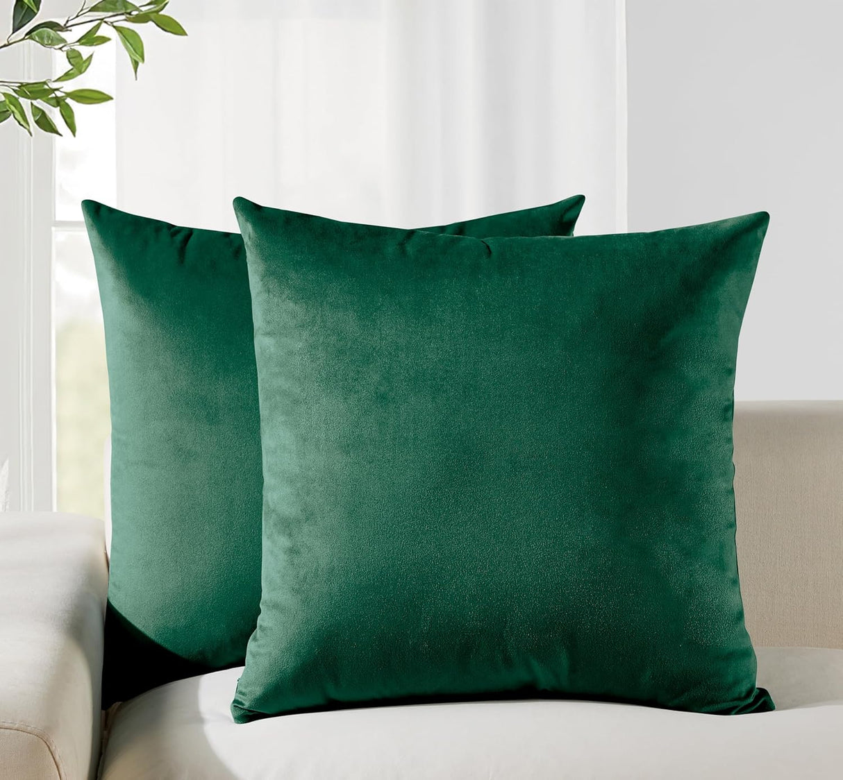 Twin-Pack Velvet Cushion Covers - Soft Microfibre Cushion Covers with Hidden Zipper (Emerald Green, 65cm*65cm)