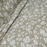 Hotel Living 3 Pce Light Weight Comforter Set Queen/King Corbett Floral Outlines - Front View
