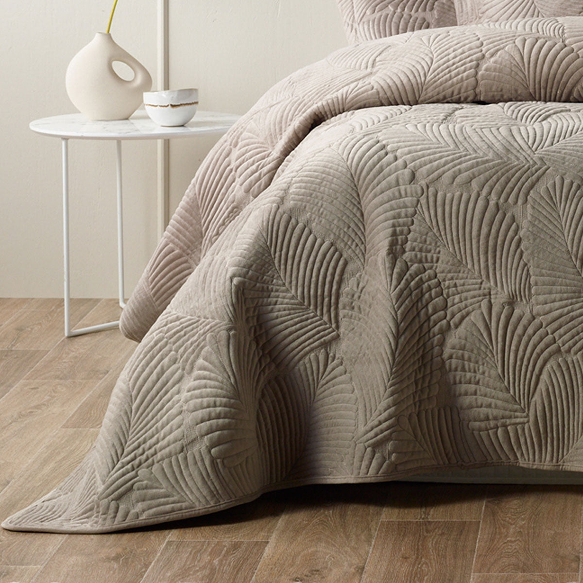 Kairo Taupe Luxury Velvet Coverlet Set - Super King Size