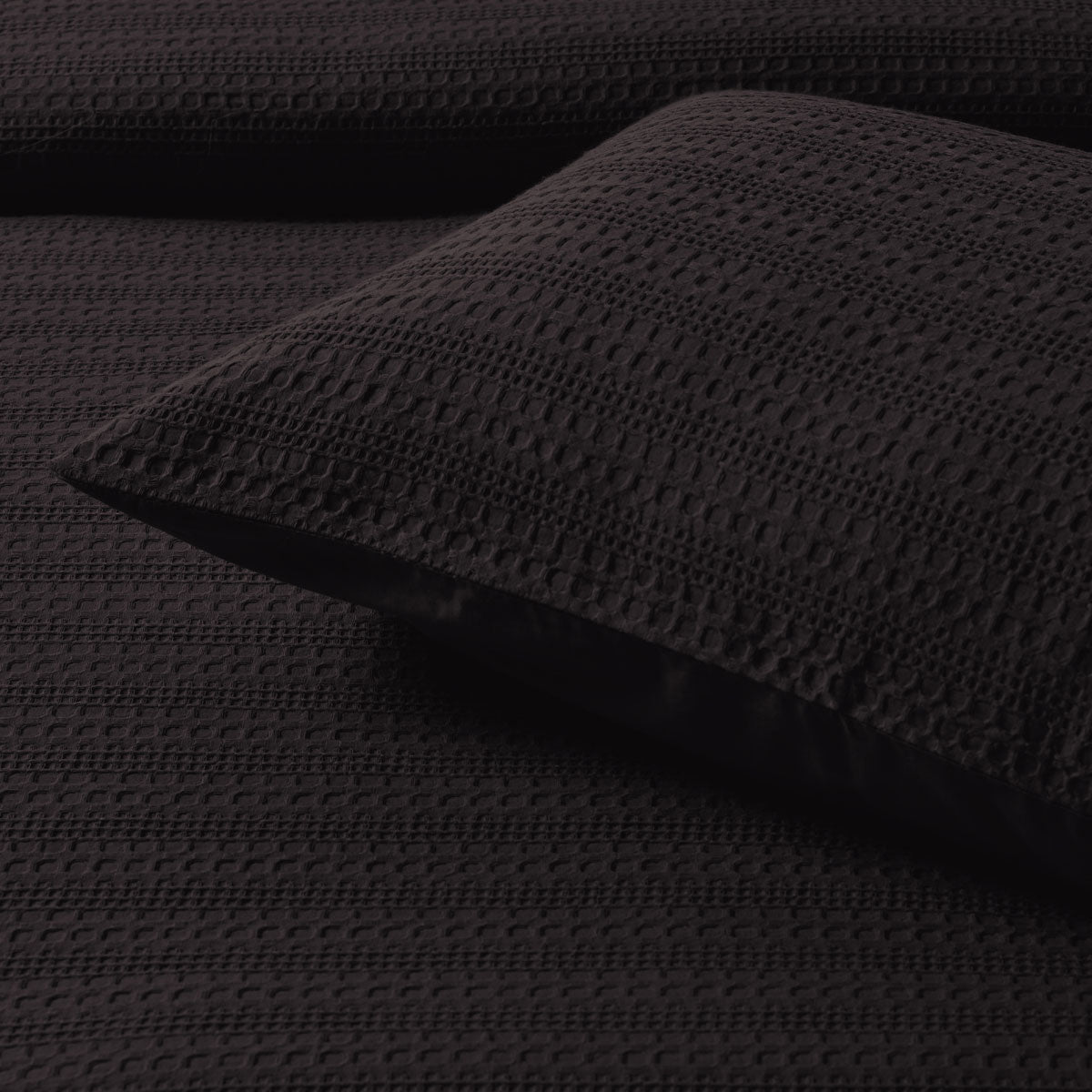 Bianca Kahlani Chocolate Waffle Quilt Cover Set Queen