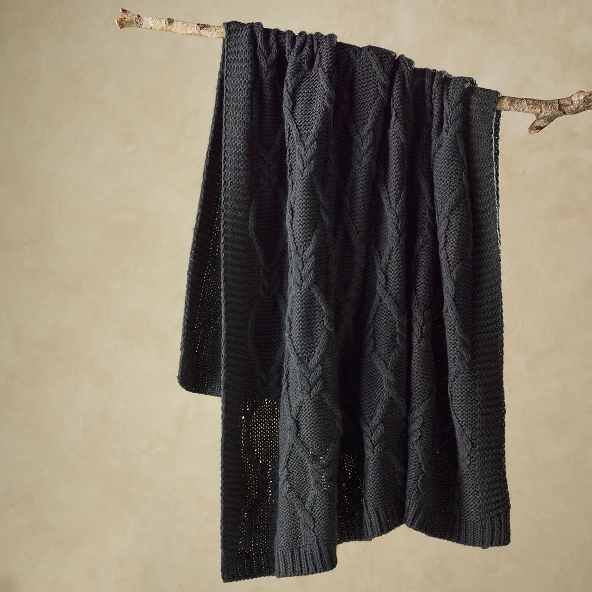 Bianca Johnson Cozy Knitted Throw Blanket 130 x 160 cm Charcoal