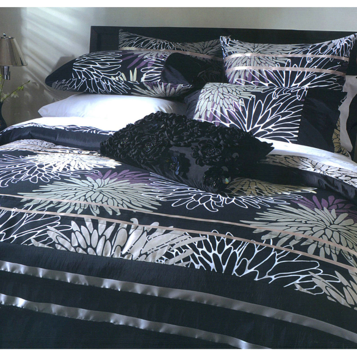 Astrid Floral Elegance Quilt Cover Set - Double Size by Paxton & Wiggin