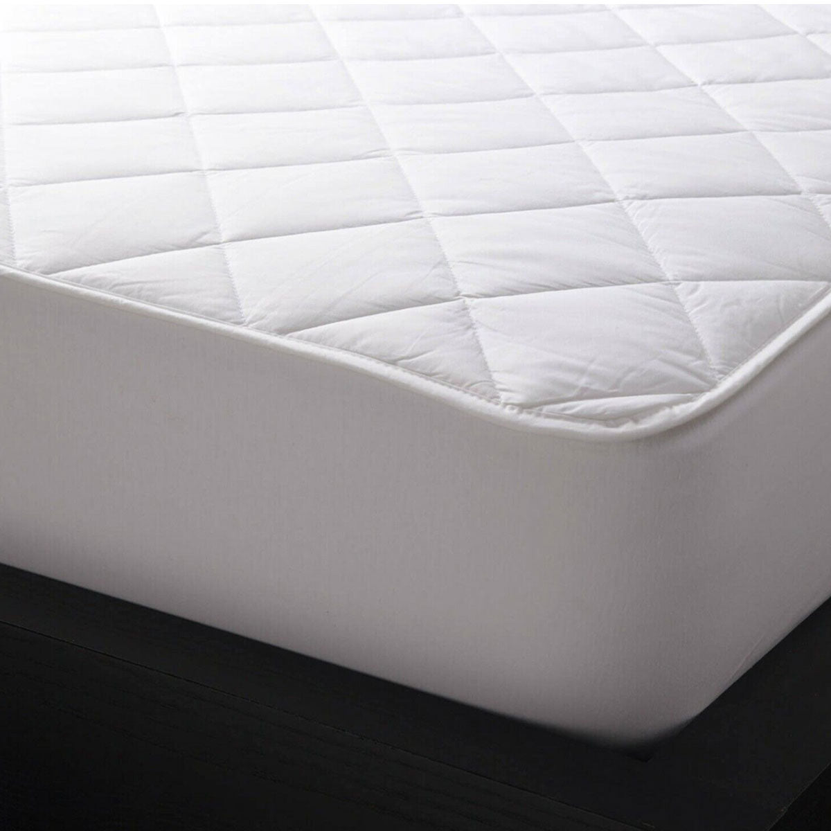 Logan and Mason Premium Quilted Cotton Mattress Protector - White 45cm Wall Super King