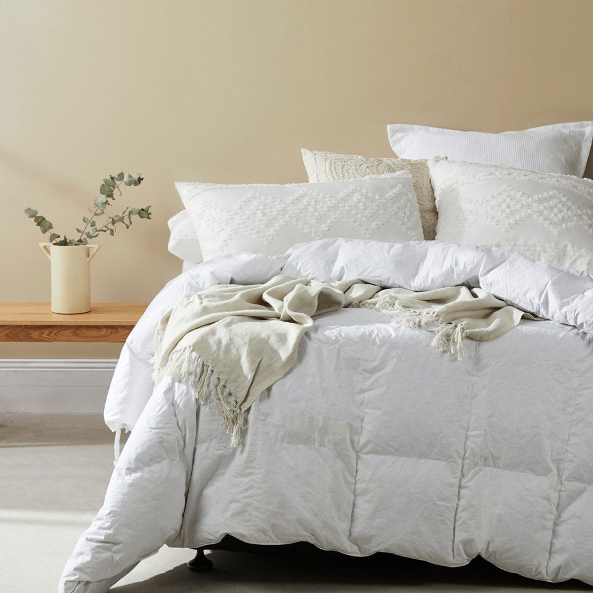 Logan and Mason 350GSM Hypoallergenic Microfiber Quilt with Cotton Cover - Double Size