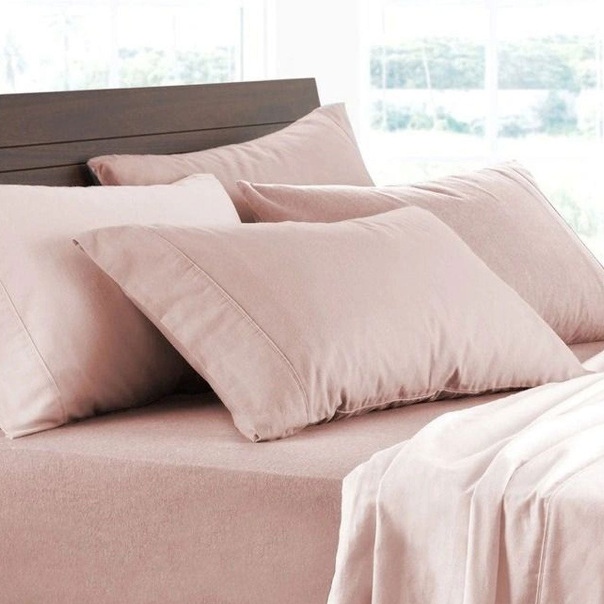 Logan and Mason Luxurious Soft Brushed Cotton Flannelette Sheet Set in Rose - King Size with 40cm Wall