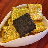 Golden Cubic Ripe Pu Er Tea 5 x 100g - Top-Down View
