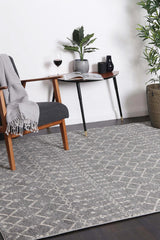 delicate-cassiday-grey-ivory-rug 300x400 - Close-Up Angle