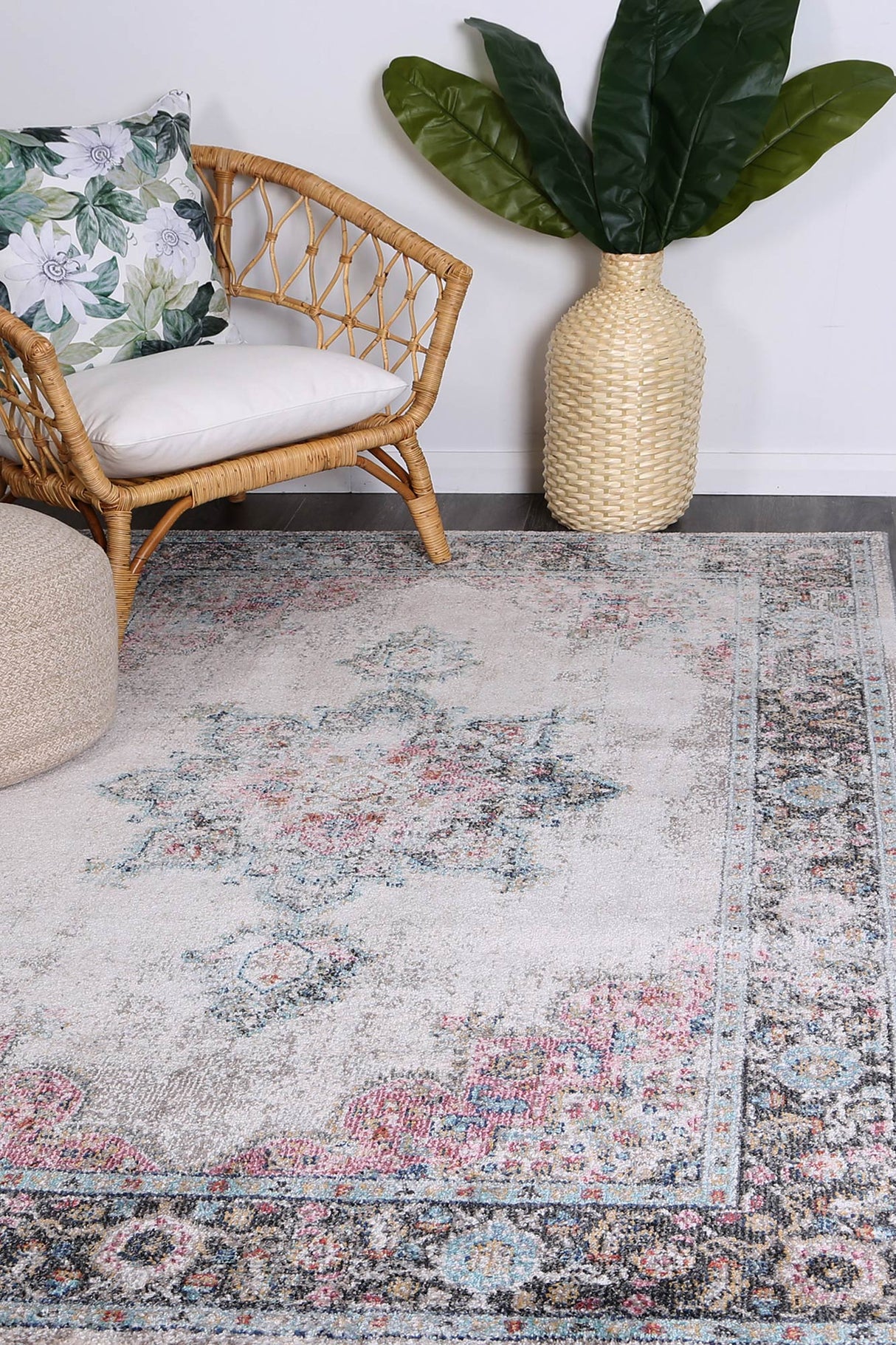 brentwood-transitional-cream-rug 160x230