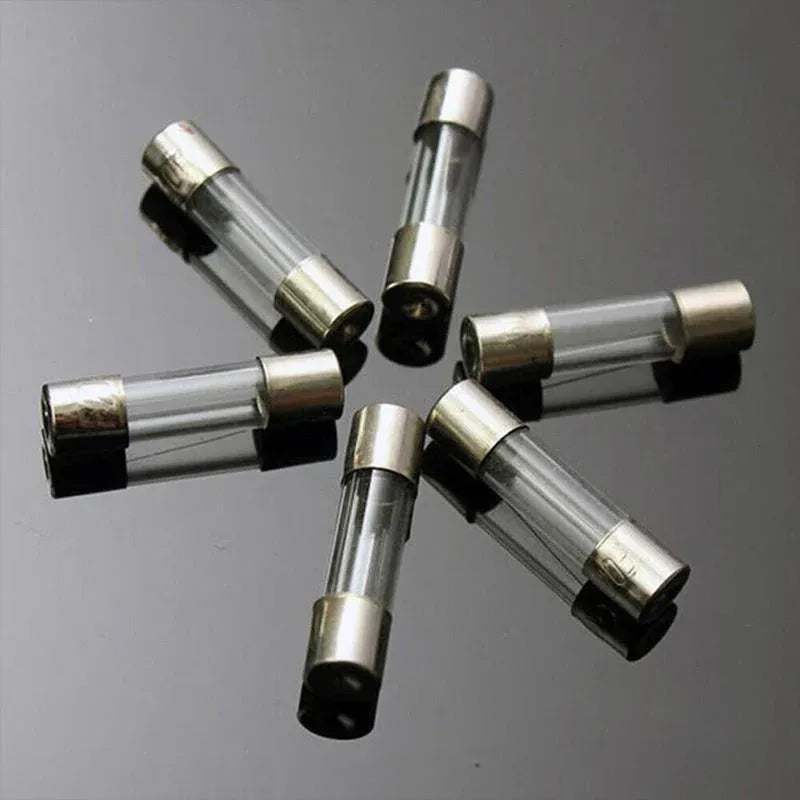 100Pcs Fast-Blow Glass Tube Fuses 5 x 20mm Quick Blow Assortment Kit