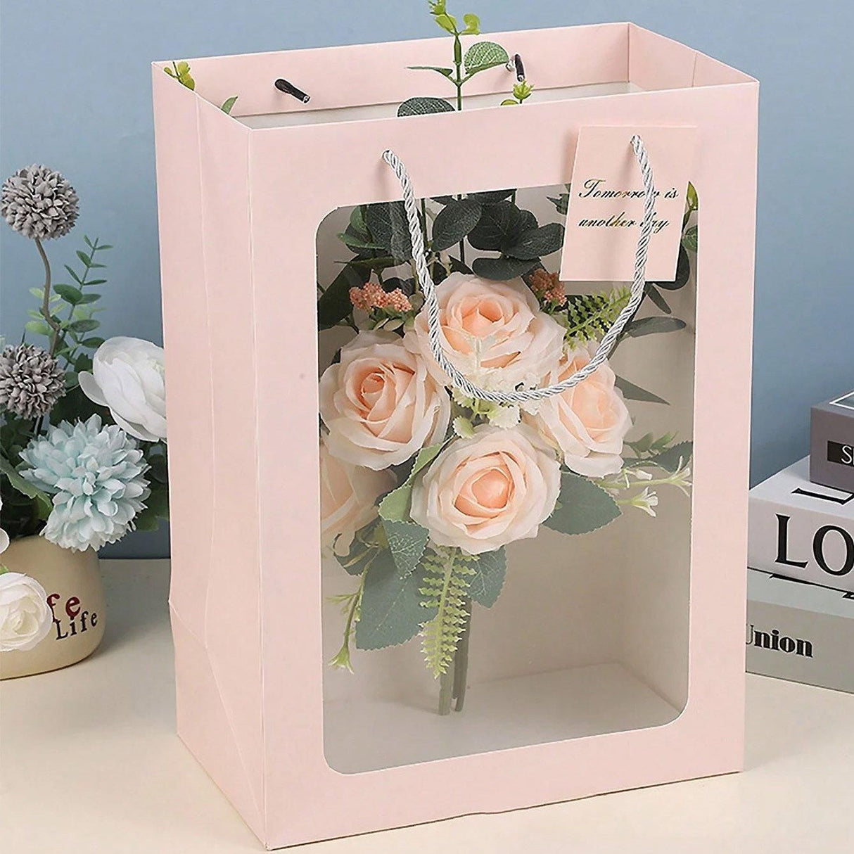 25x Thick Gift Bags with Transparent Window for Valentines Day Bouquets and Gift - Tote-Bag-25pcs-Red-18-13-25cm
