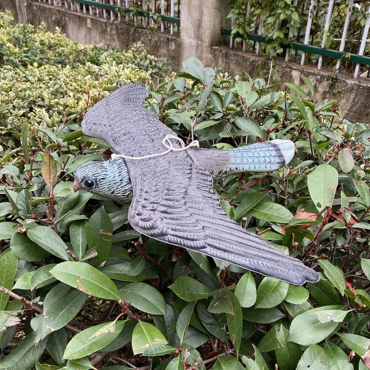 Garden Eagle Rodent and Bird Scaring Simulation Eagle Outdoor Decoration Yard