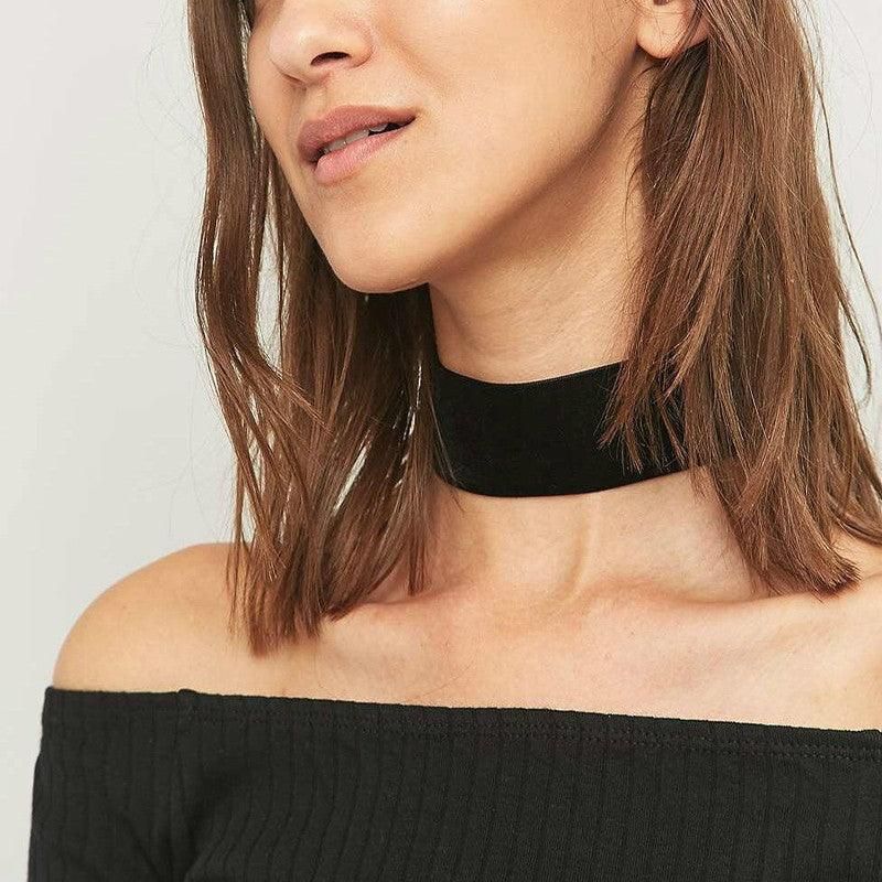 Black Velvet Choker Necklace - Perfect For The 90S Grunge Look